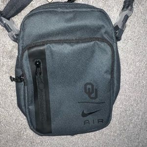 OU Nike Cross Shoulder Bag BNWT